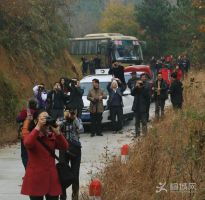 �ДzӰ�҅f(xi��)��(hu��)���M(j��n)�֘I(y��)�G���@�ֻ��؄�(chu��ng)�����L(f��ng)��